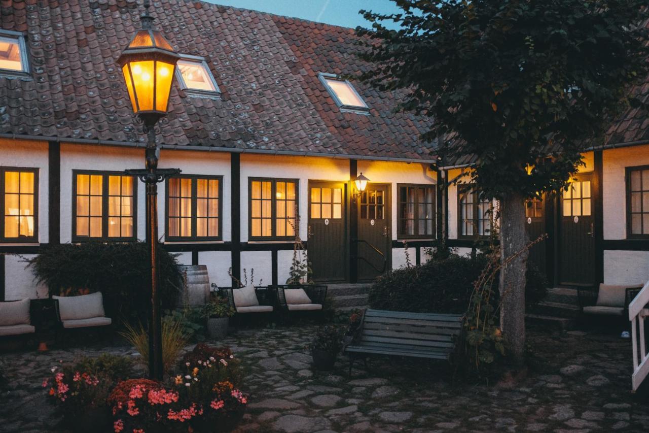 Allinge Badehotel Екстер'єр фото