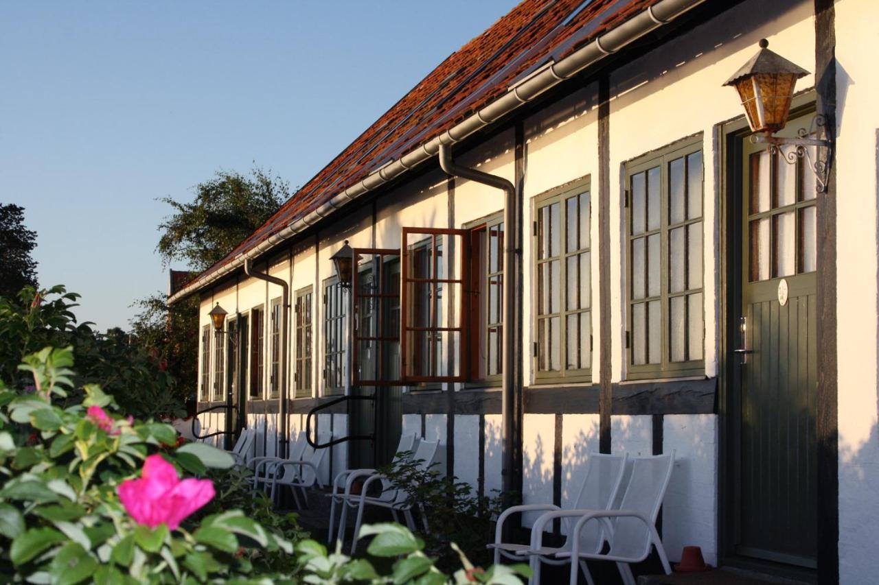 Allinge Badehotel Екстер'єр фото